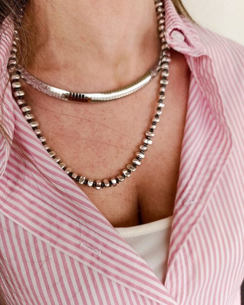 Κοντό Κολιέ με Πέτρες Αιματίτη σε Ασημί & Ανθρακί Απόχρωση – Minimal Layering Necklace