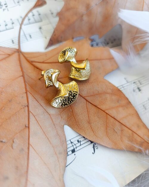 Ατσάλινα Σκουλαρίκια Abstract Textured σε Χρυσό Τόνο – Statement Modern Design