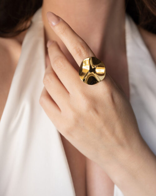 Γυναικείο Ατσάλινο Δαχτυλίδι Statement Στρογγυλό σε Χρυσή Απόχρωση – Δεν Μαυρίζει